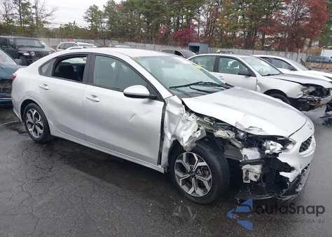 2019 Kia Forte Lxs из США, поврежденный, VIN 3KPF24AD7KE062714